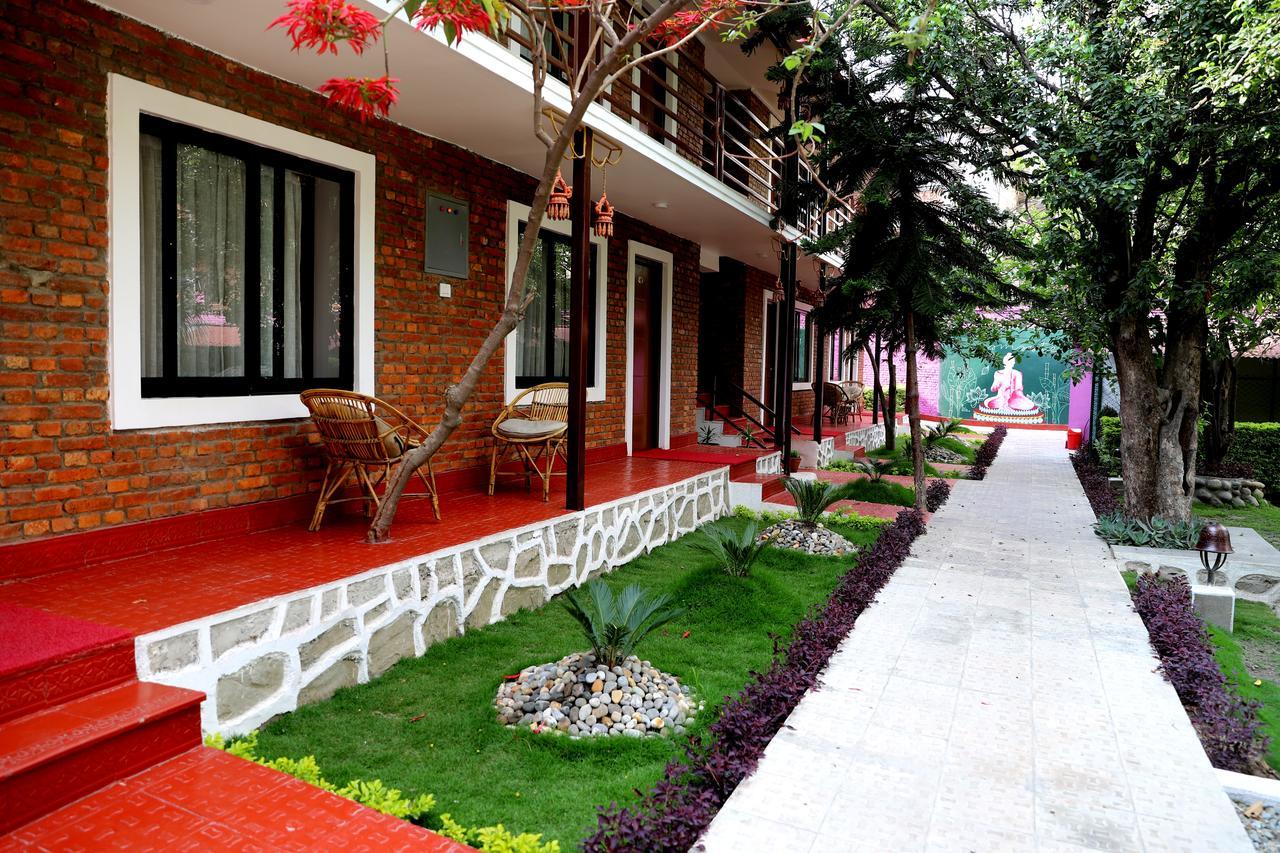 Nepal Cottage Resort Katmandú Exterior foto