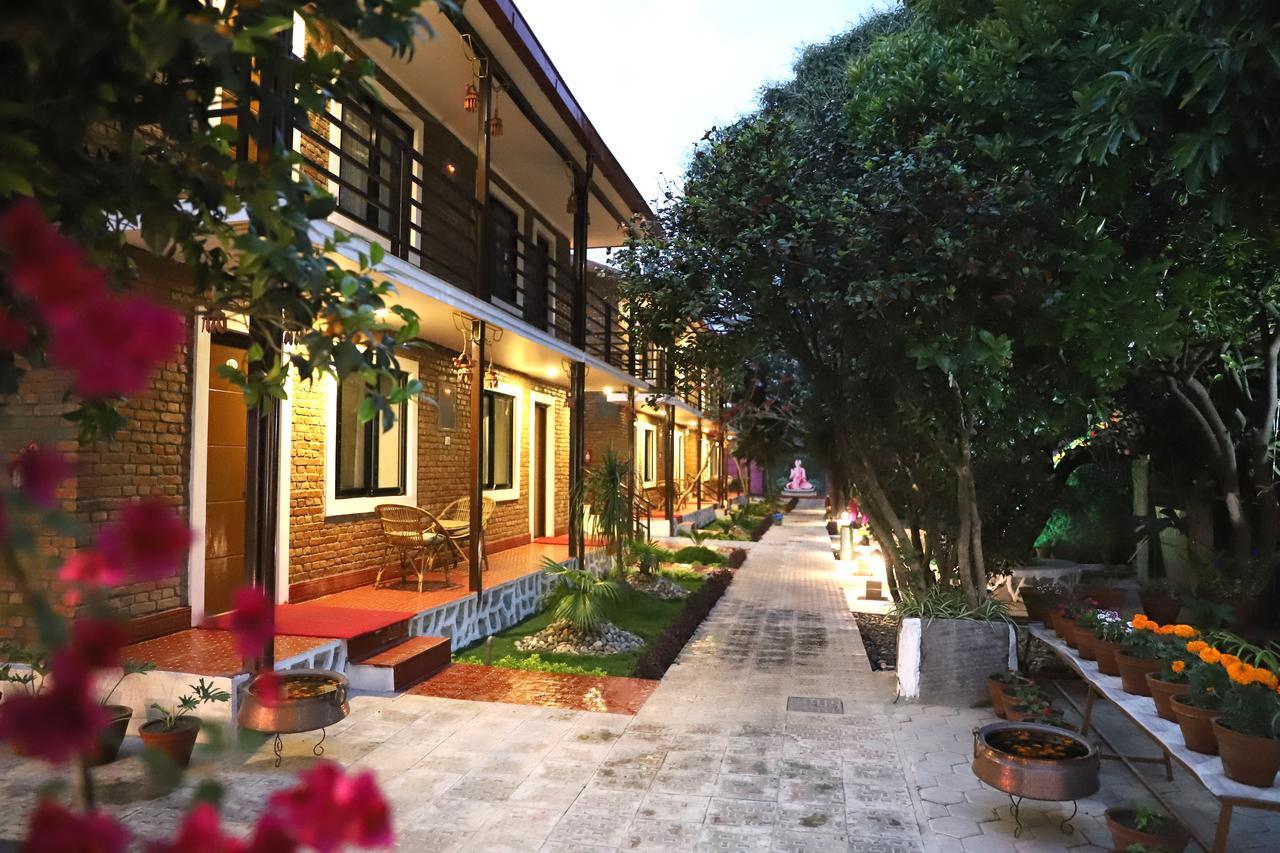 Nepal Cottage Resort Katmandú Exterior foto